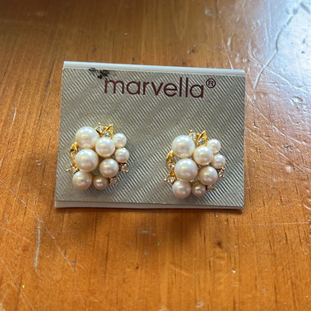 Marvella Pearl and Gold Cluster Earrings - Picture 2 of 3